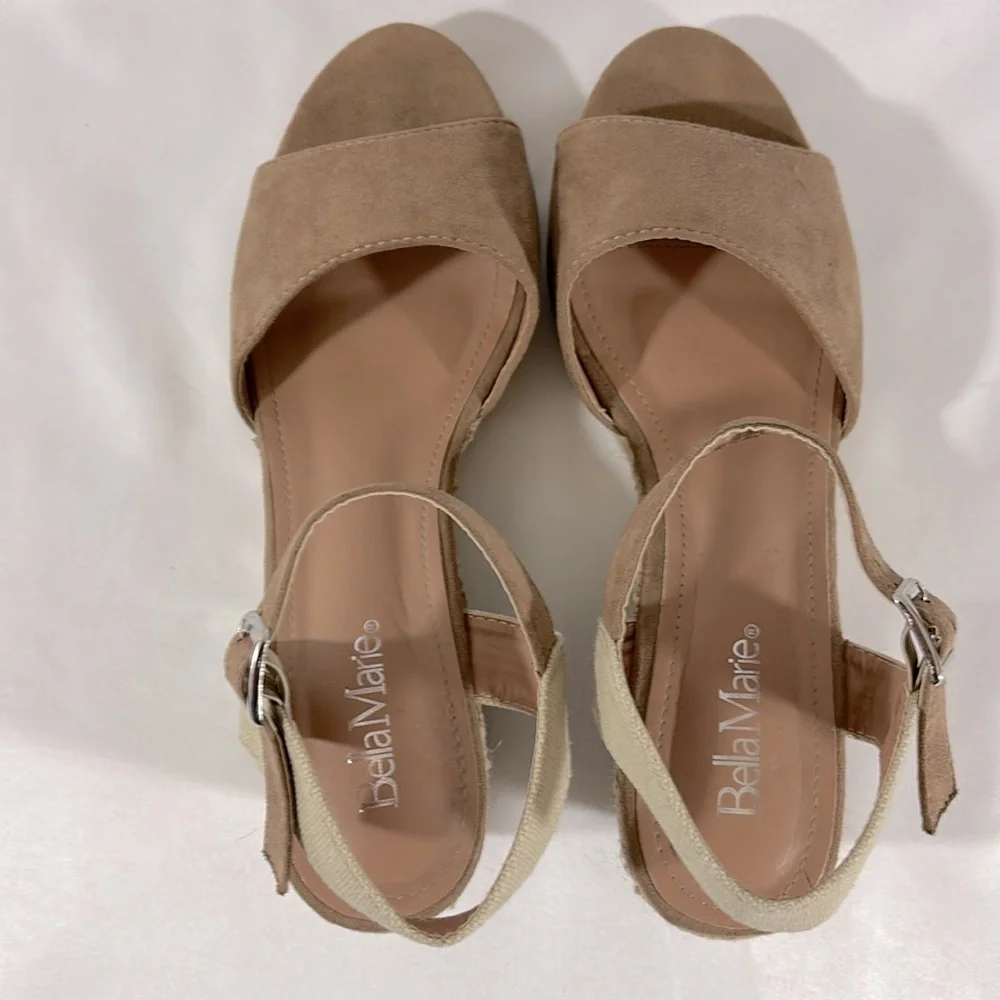Mayari Tan Wedge Sandals Natural Suede